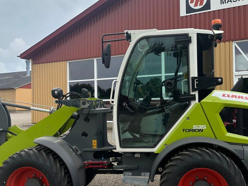 Claas TORION 535