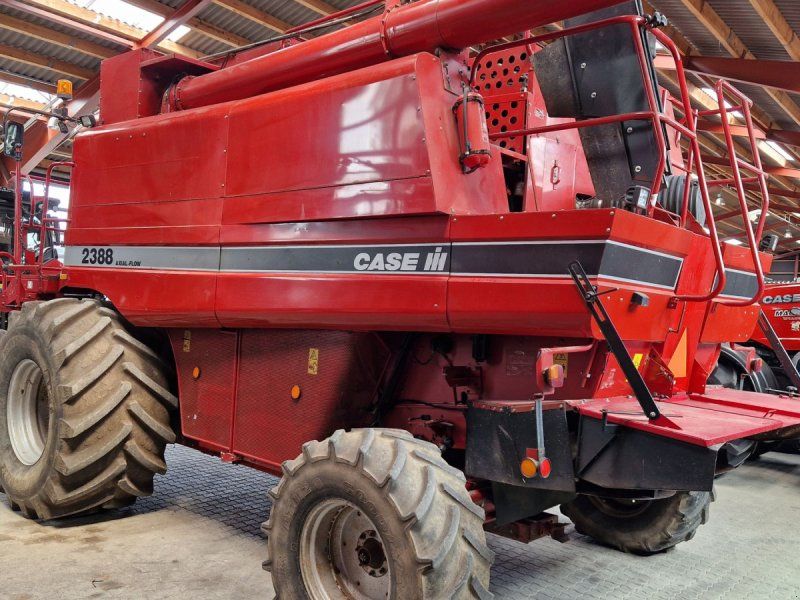 Case IH Axial-Flow 2388 X-Clusive
