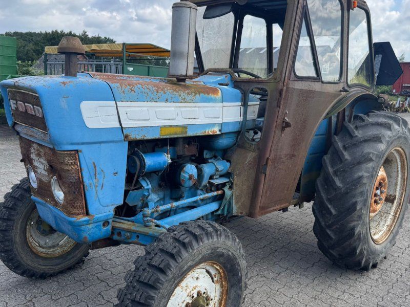 Ford 3000
