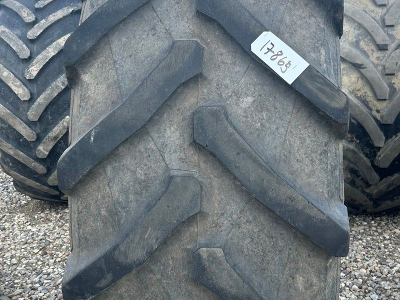 Pirelli 650/85R38