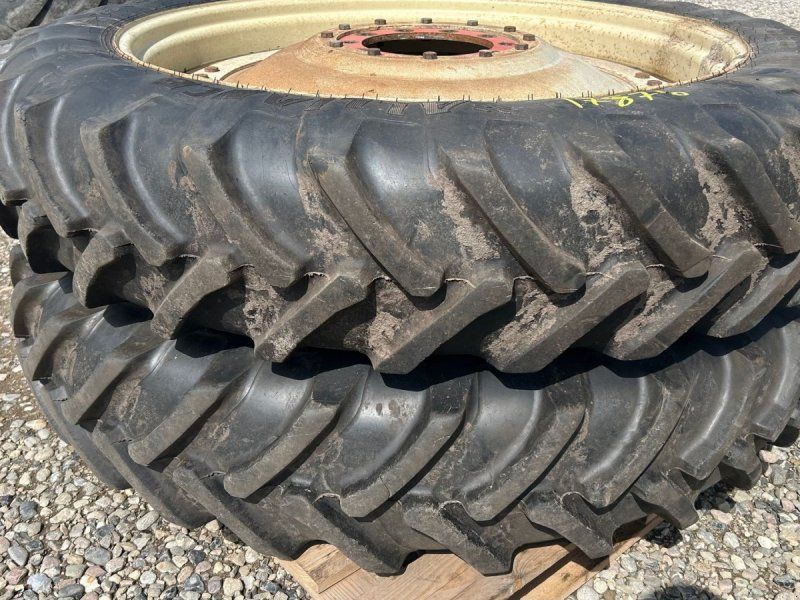 Alliance 340/85R48 + 270/95R36 stilbare fælge 8+10 huls