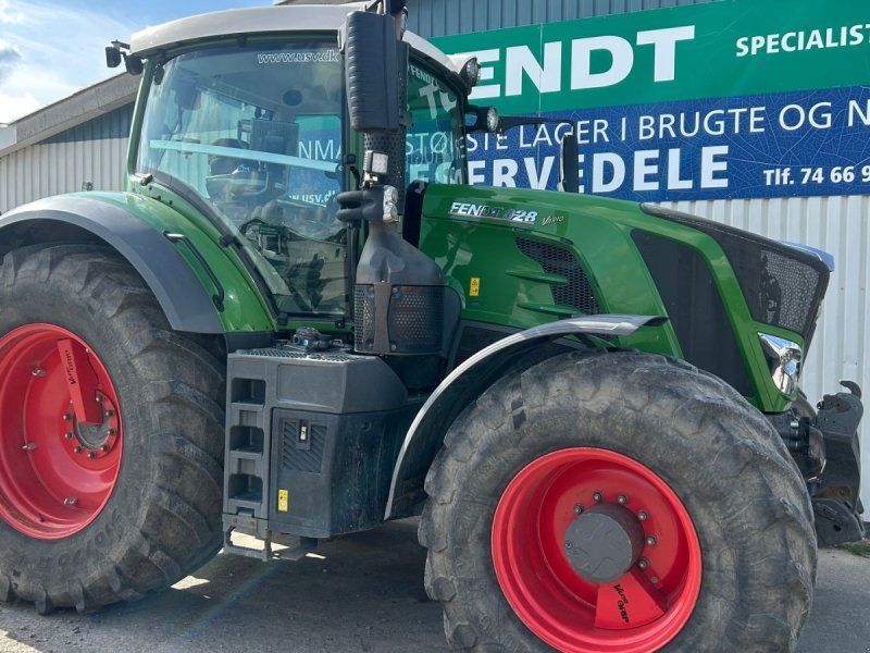 Fendt 828 Vario S4 Profi Plus VarioGrip