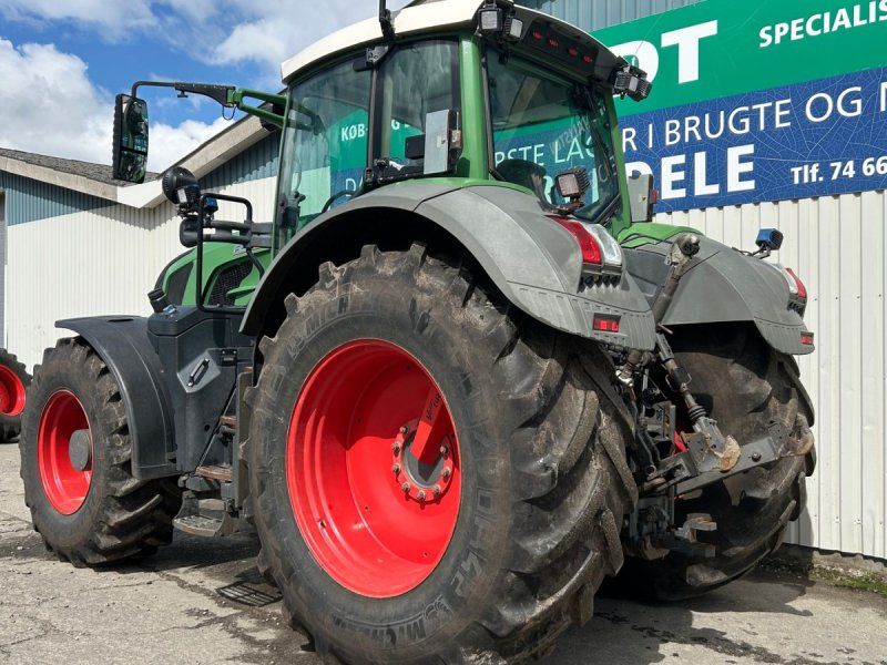Fendt 828 Vario S4 Profi Plus Med Front PTO & VarioGrip
