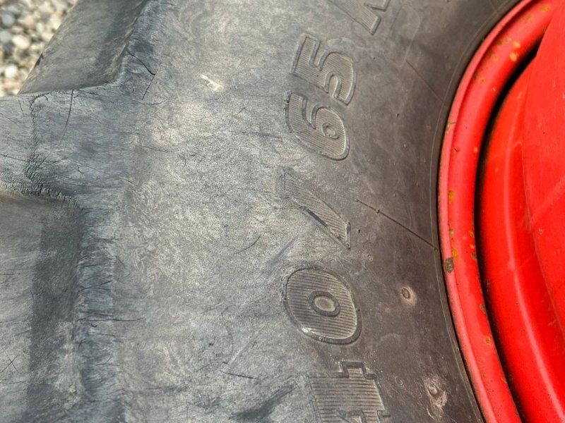 Michelin 540/65R30-30