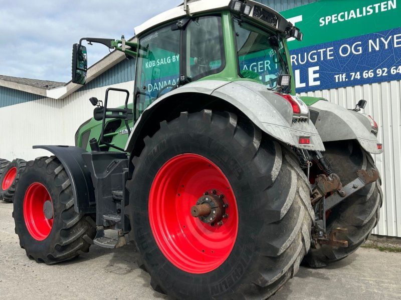 Fendt 822 Vario SCR Profi Plus Med Front PTO