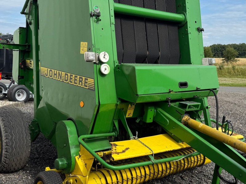 John Deere 590