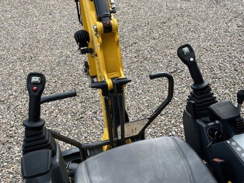 New Holland E14D