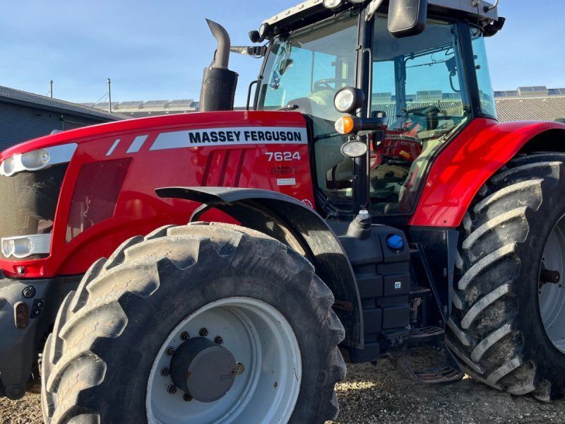 Massey Ferguson 7624 Dyna-VT  7624 Dyna VT