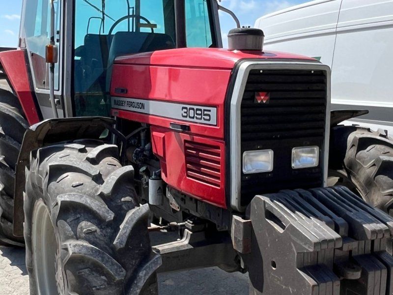 Massey Ferguson 3095 Autotronic