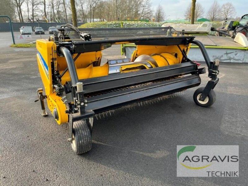 New Holland PICK UP