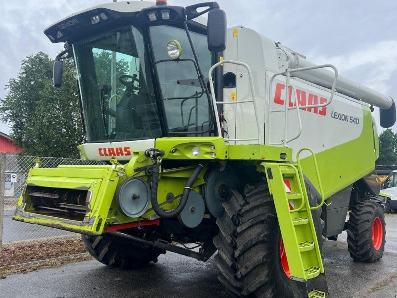 Claas LION 540