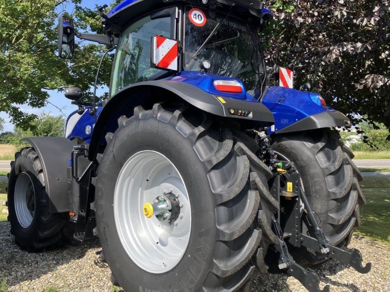 New Holland T7.300