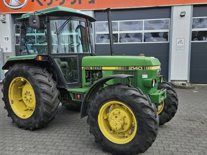John Deere 2140A