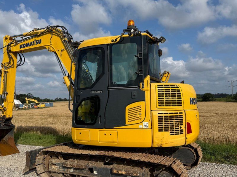 Komatsu PC88MR-10