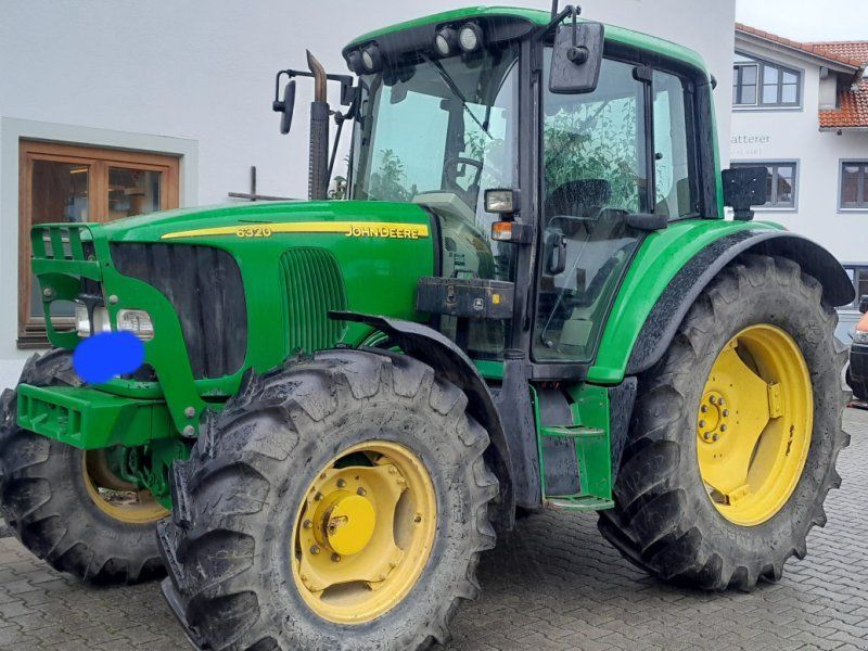 John Deere 6320
