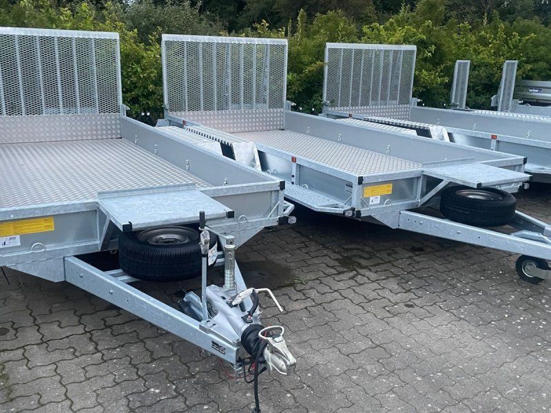 Variant 3518 M4