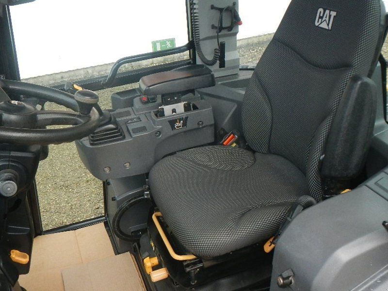 Cat 908