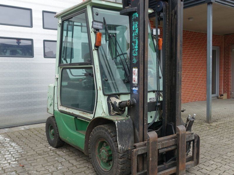 Mitsubishi FD 25 T