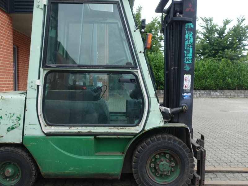 Mitsubishi FD 25 T