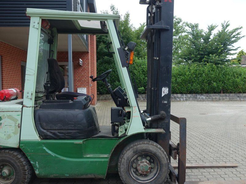 Mitsubishi FD 25 T
