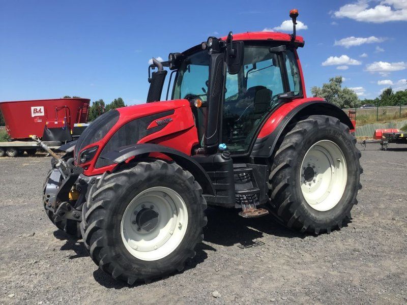 Valtra N 114 H5