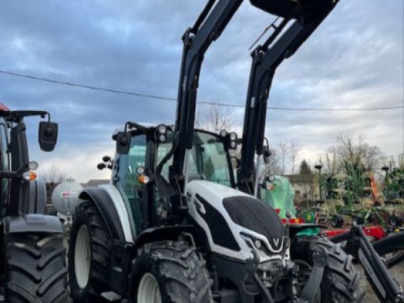 Valtra G115
