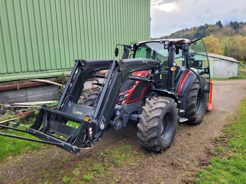 Valtra G105