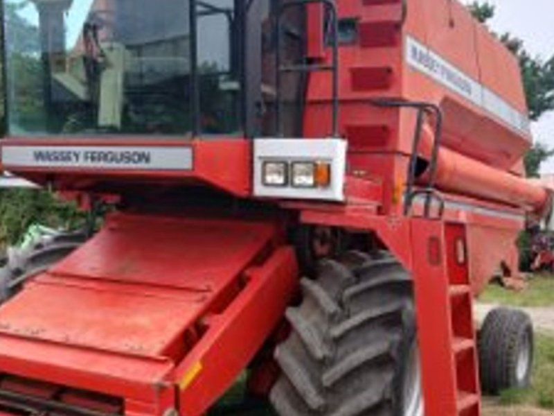Massey Ferguson - 32