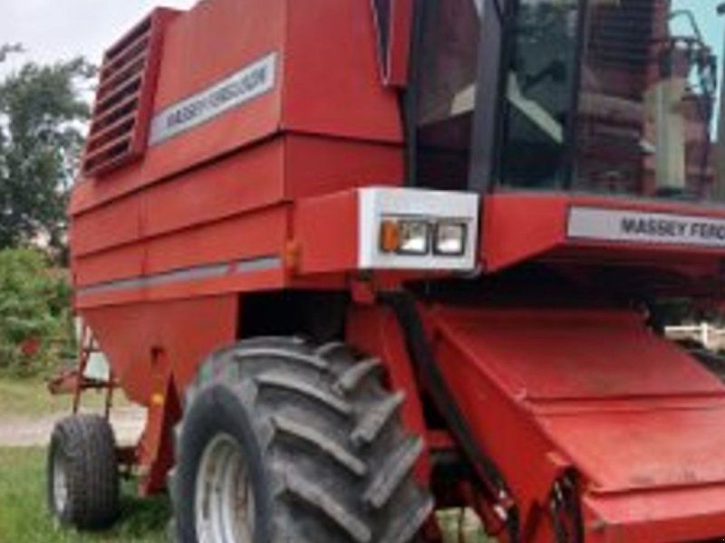 Massey Ferguson - 32