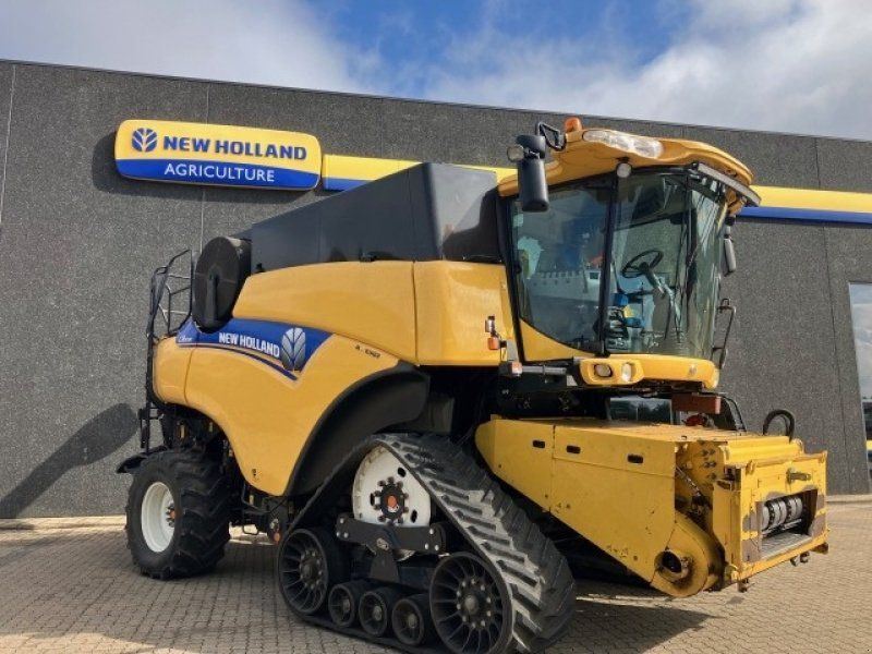 New Holland CR9080