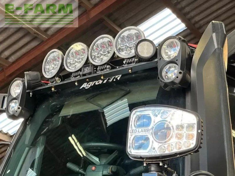 Valtra t235