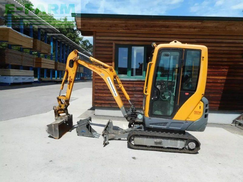 Takeuchi tb 216 ( 1.865kg ) powertilt + hydr. schnellwech