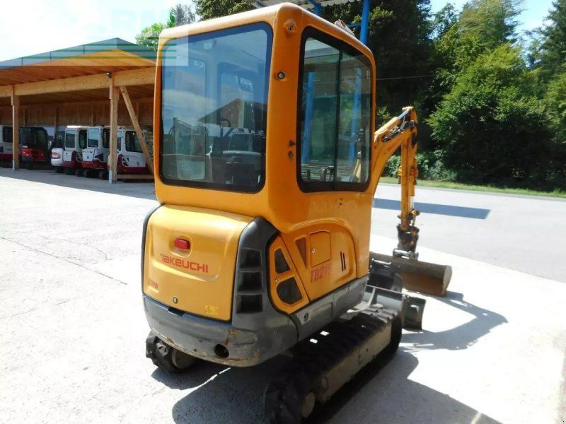 Takeuchi tb 216 ( 1.865kg ) powertilt + hydr. schnellwech