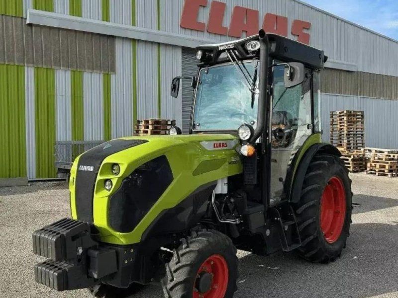 Claas nexos 230 s
