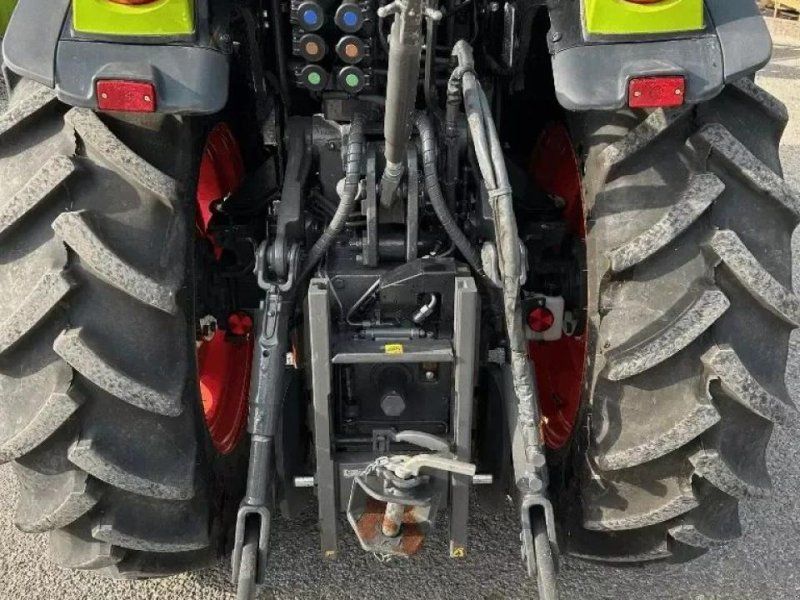 Claas nexos 230 s