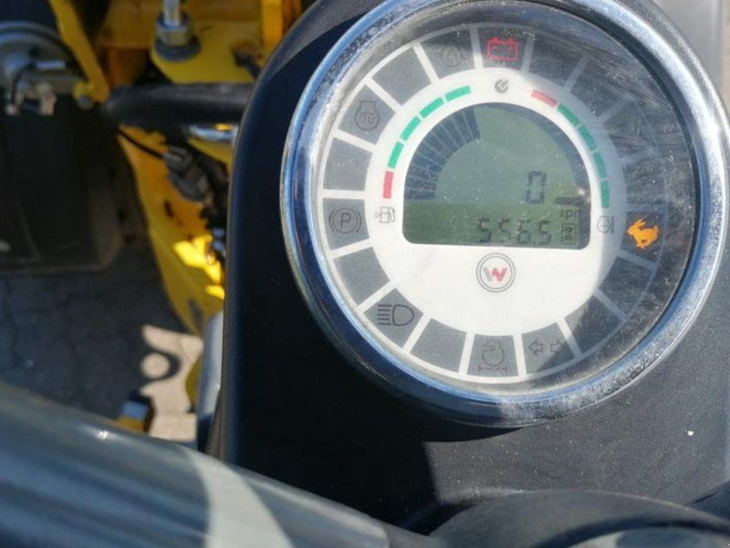 Weidemann 1280 med lavt tårn