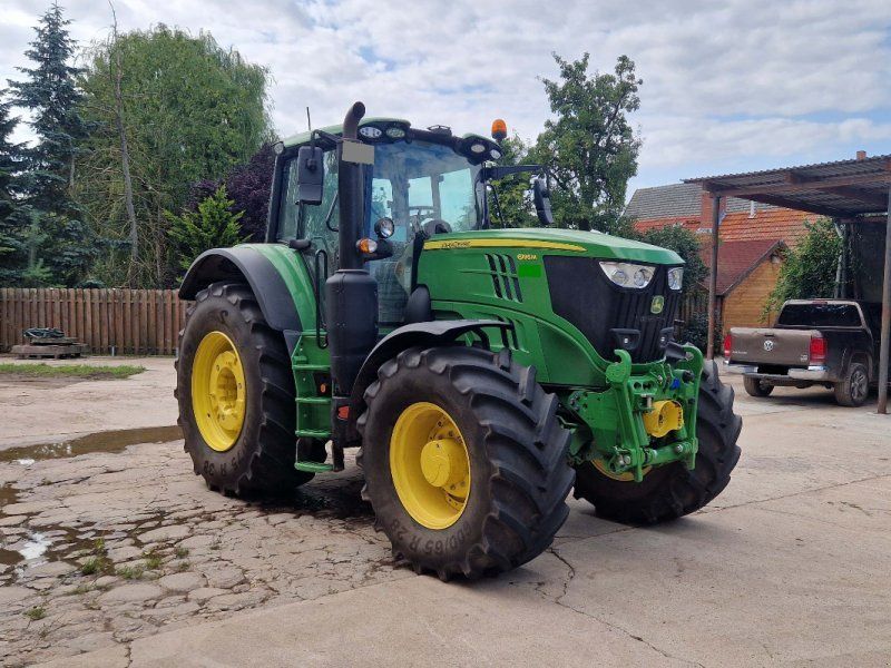 John Deere 6195 M
