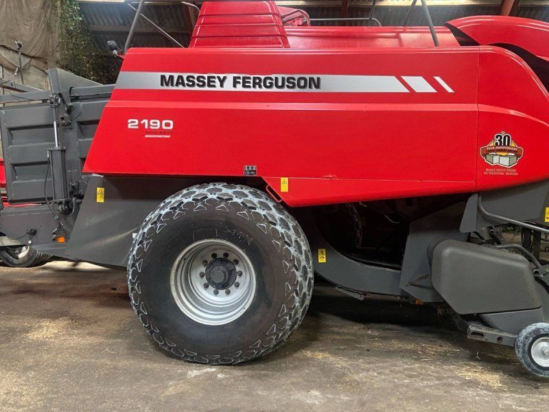 Massey Ferguson 2190 Med POMI ballevogn