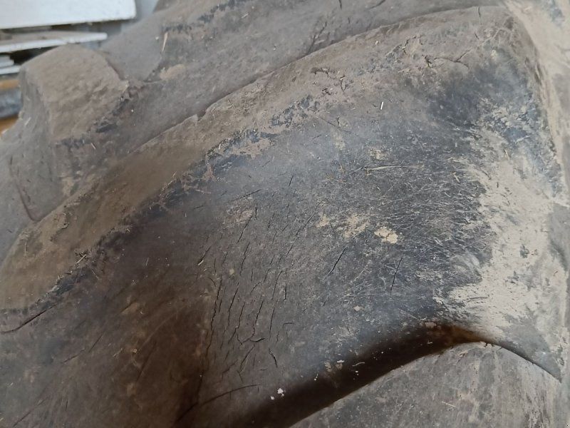 Tvillinghjul  Bag 20.8R 38 4lås pr hjul