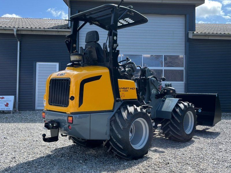 Giant V452T HD X-tra