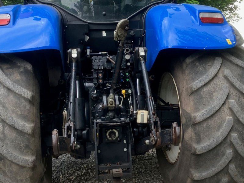 New Holland T7.230