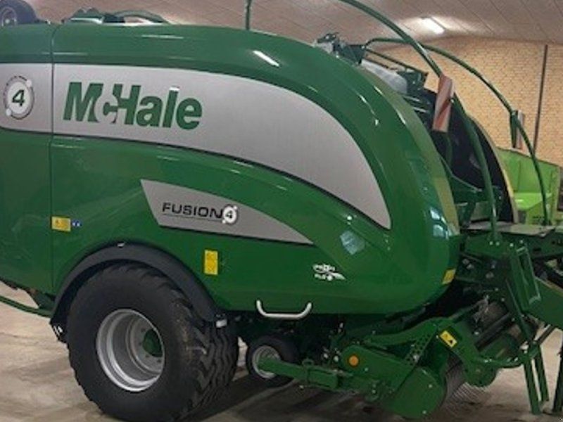 McHale Fusion 4 Plus