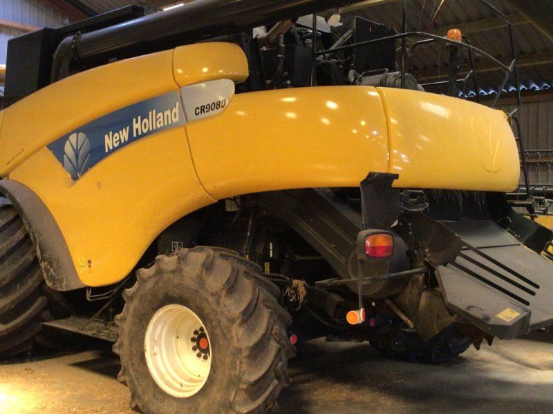 New Holland CR9080