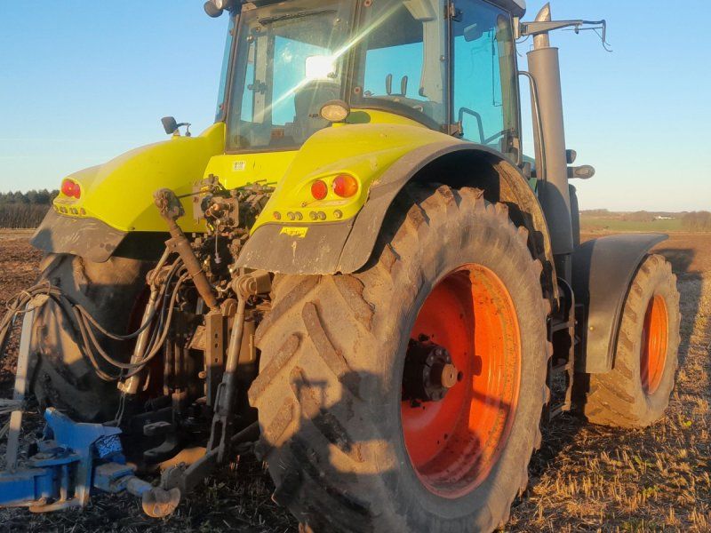 Claas Axion 840 CMatic med front pto. Cmatic