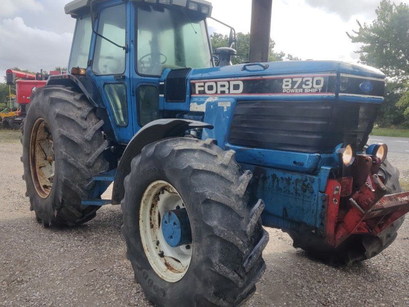Ford 8730 m. frontlift 8730
