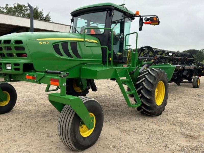 John Deere W150