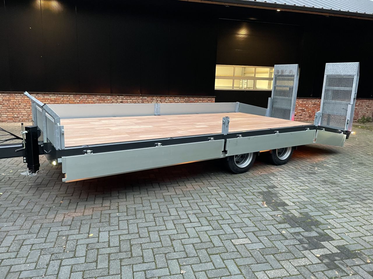 Dieplader oprijwagen