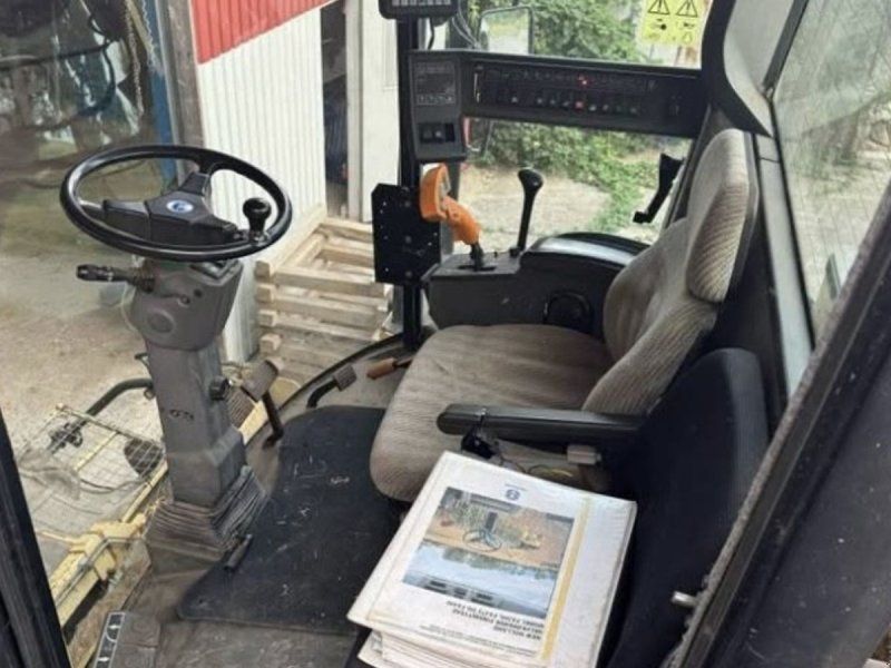 New Holland FX375