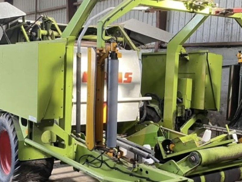 Claas ROLLANT 255 RC UNIWRAP