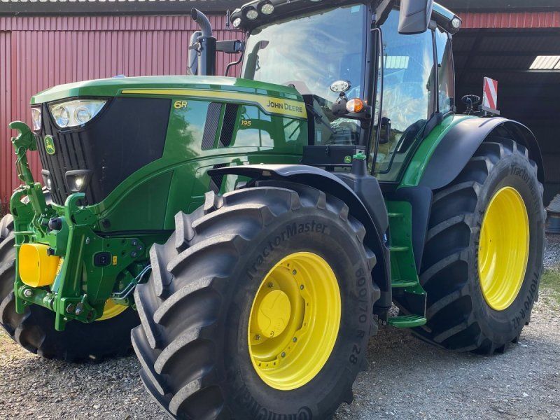 John Deere 6R 195